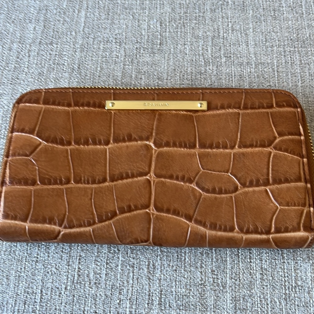 BRAHMIN | GLORIA + SURI WALLET  | TAN SAVANNAH - Picture 9 of 12